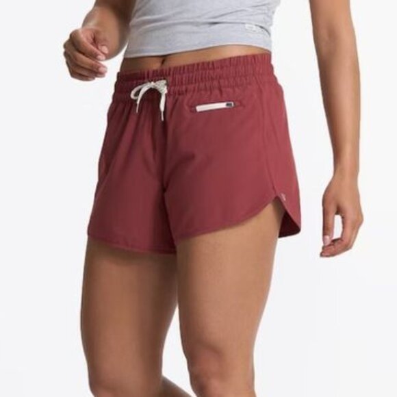 4" Vuori Clementine 2.0 Shorts - Picture 1 of 4